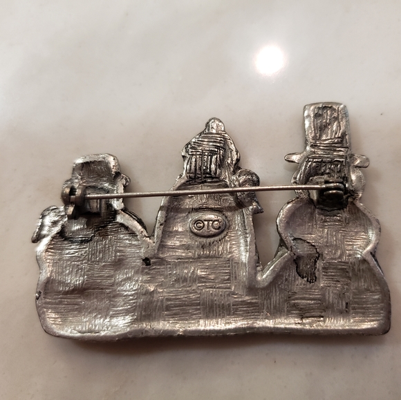 Set of 2 Holiday 3D Pin/Brooches - Picture 7 of 7